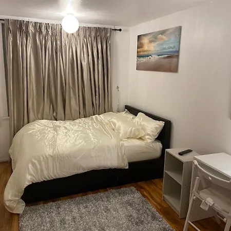 Two Bedroom Flat In Greenwich Near The 02 London Exterior photo