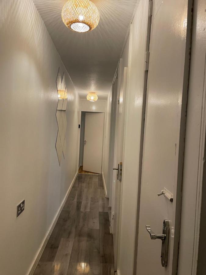Апартаменты Two Bedroom Flat In Greenwich Near The 02 Лондон